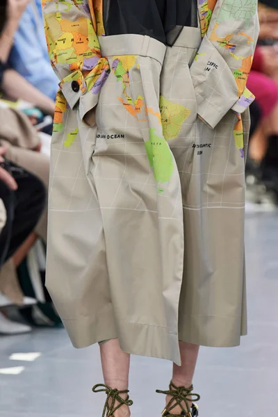 Look 6